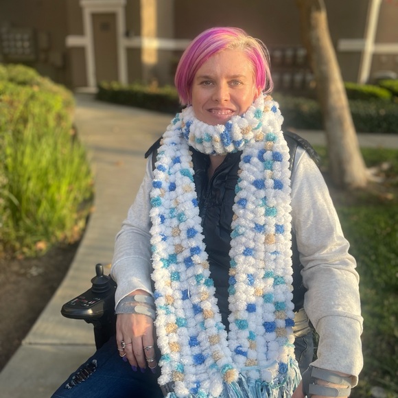 👋 Hi, I’m Ariel! Happy to be sharing fashion love - Picture 3 of 16